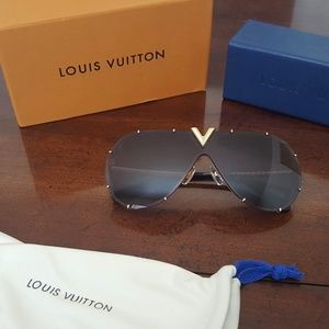 Louis Vuitton Drive Brown Gold Sunglasses